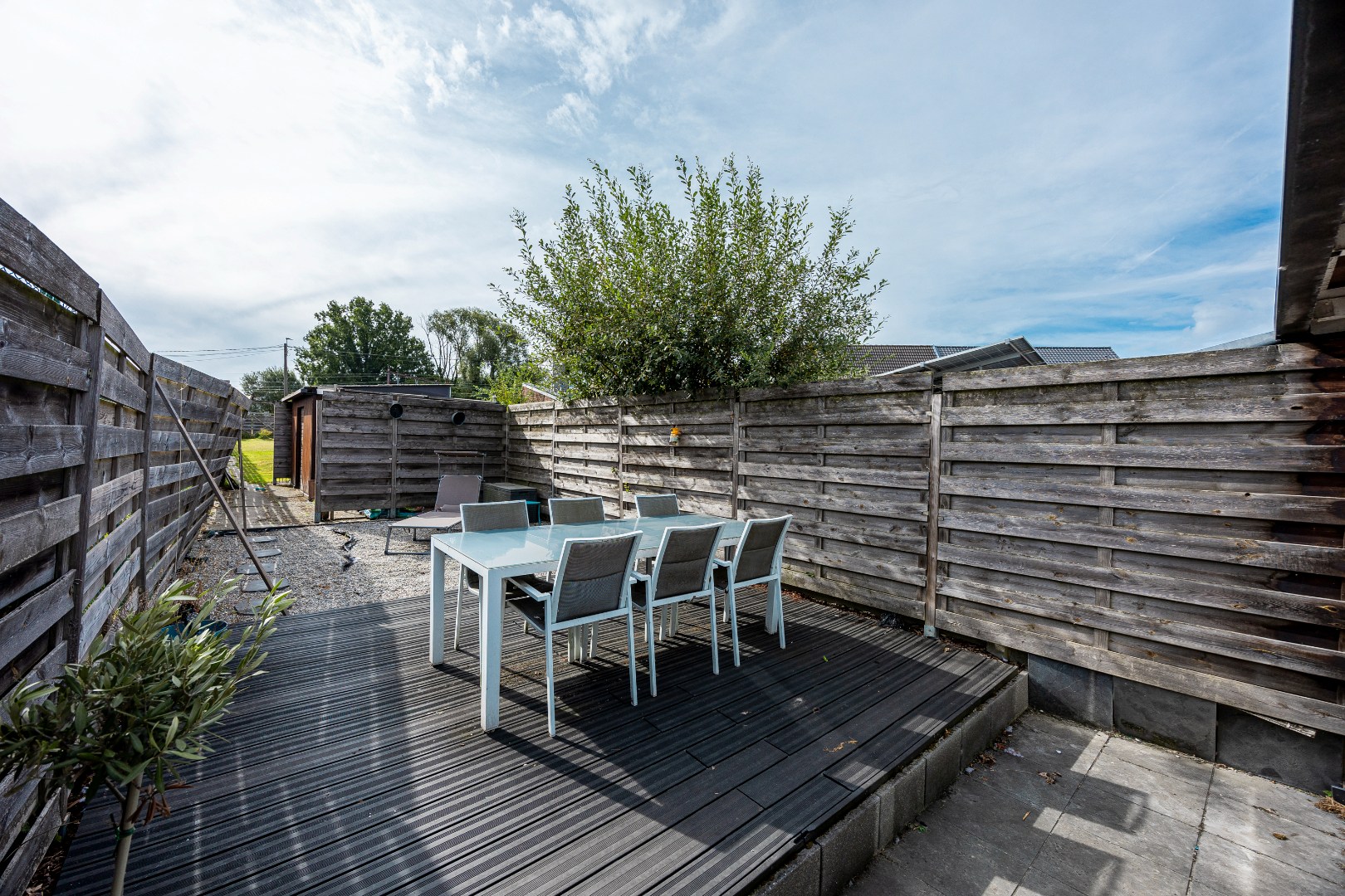 Instapklare woning met tuin, oprit en groene ligging te Sint-Katherina-Lombeek 