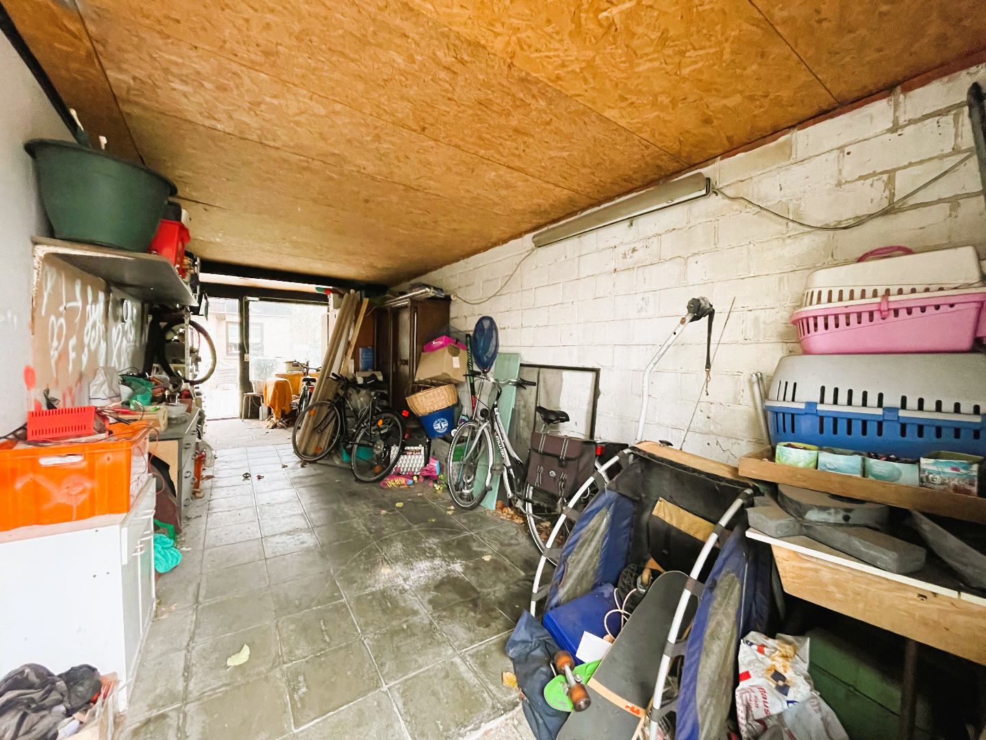 Halfopen woning met rustige ligging 