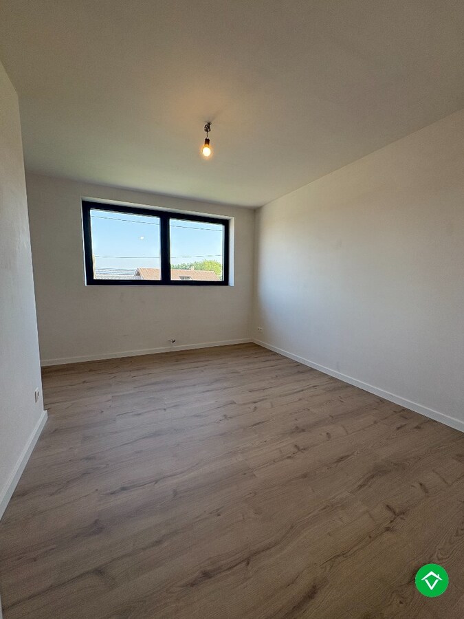 TE HUUR – Energiezuinige nieuwbouwwoning met tuin 