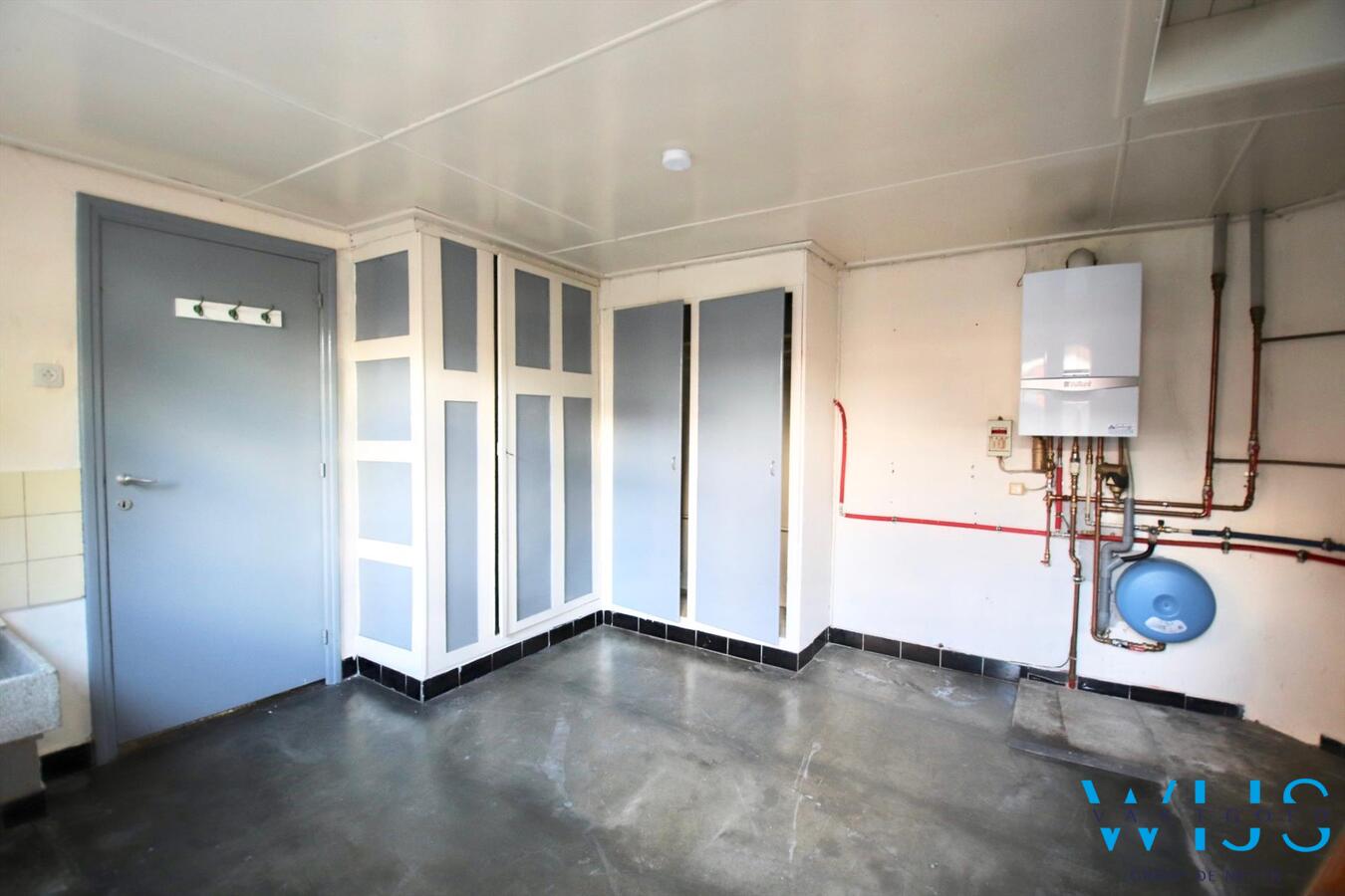 Te renoveren woonhuis op een mooi perceel van 870m² te ERTVELDE! 