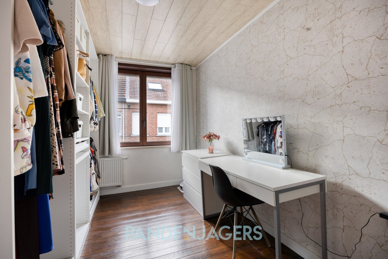 Perfect onderhouden rijwoning met 3 slaapkamers te Duffel-Oost 