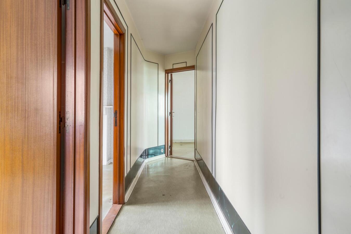 Rustige gelegen open bebouwing met bouwgrond op 1780 m² te Koekelare 