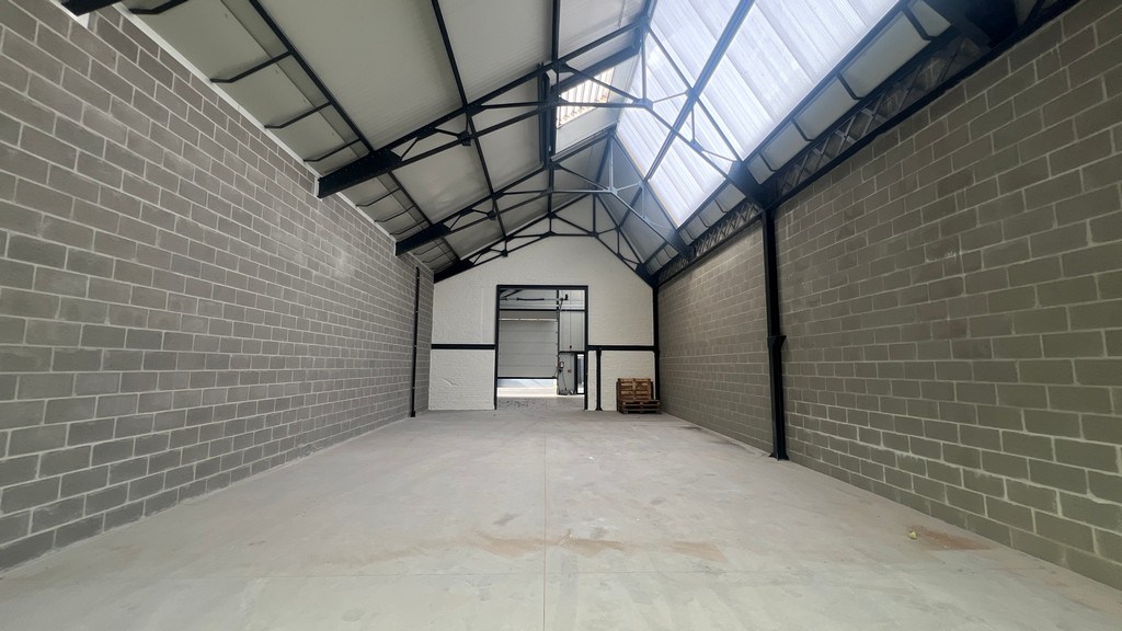 Nieuwbouw opslagruimtes te huur nabij N407 in Kalken