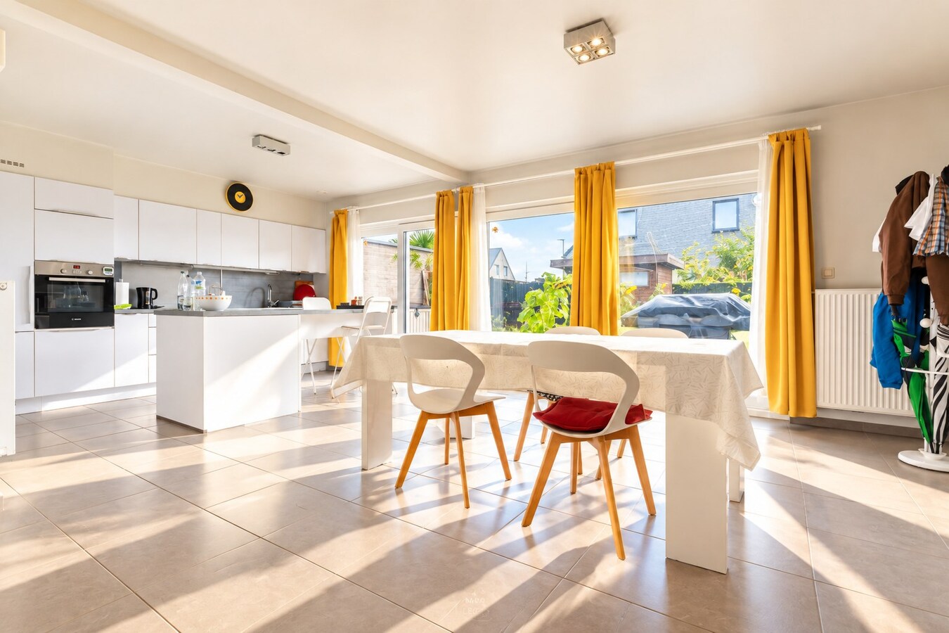 Construction moderne de 2015 dans un lotissement résidentiel prisé, COUP DE COEUR ! 