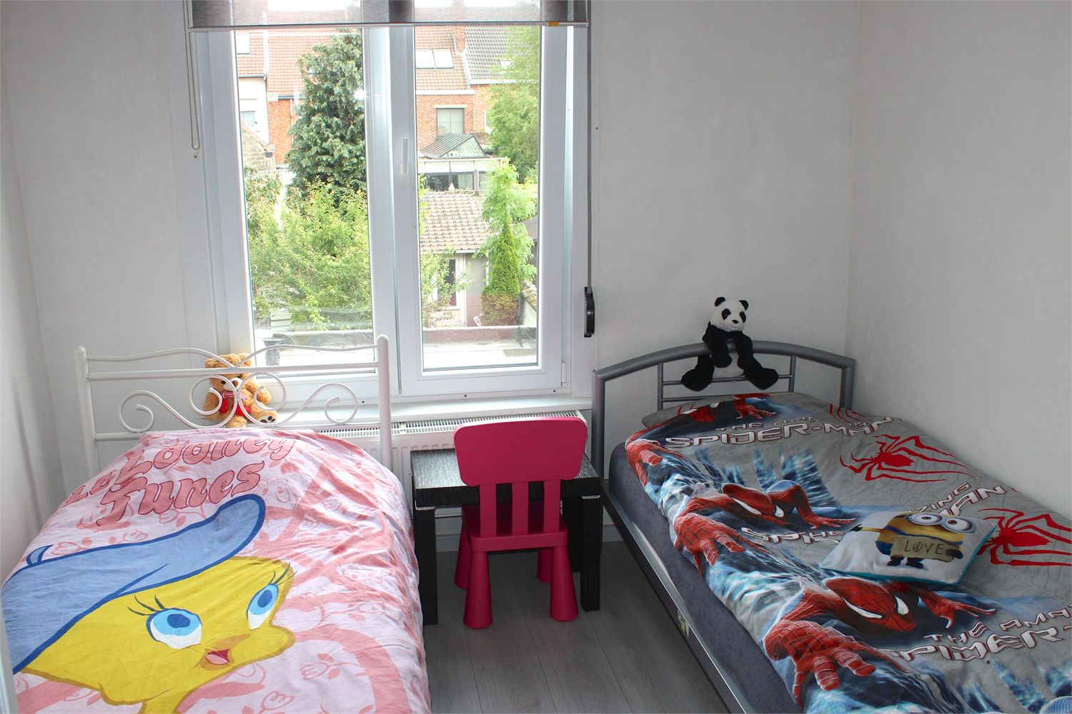 Gerenoveerde starterswoning met vele troeven 