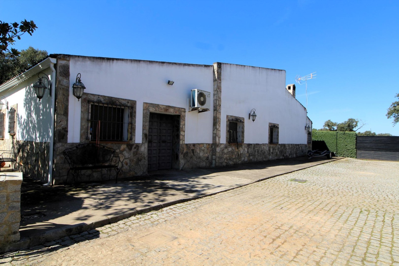 Villa te koop in Badajoz