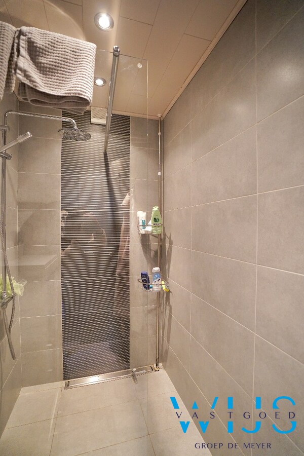 Instapklare open bebouwing op topligging nabij centrum Assenede! 