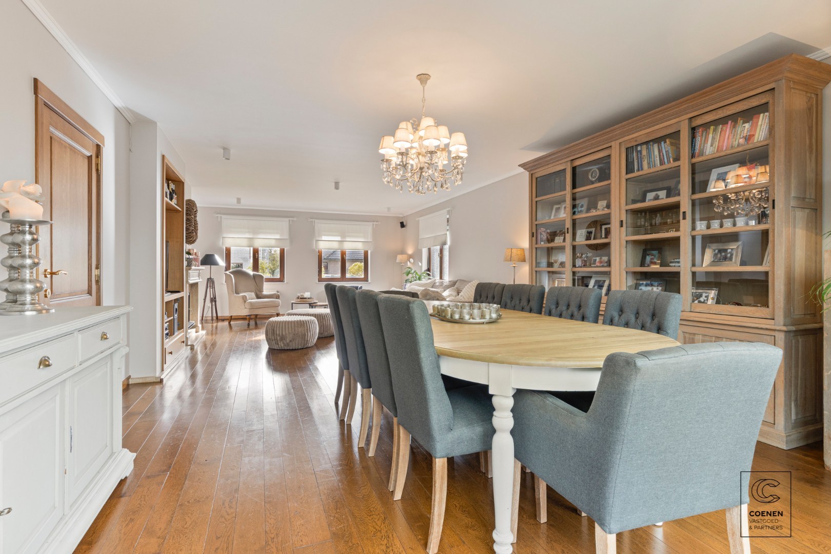 Instapklare gezinswoning met 4 à 5 slaapkamers op een rustige ligging te Oostmalle! 