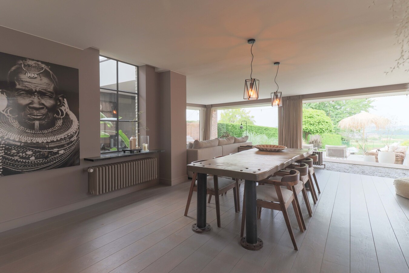 Unieke Villa te Moorslede met 5 slaapkamers op 726m² ! 