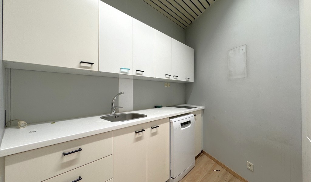 Kantoren met mogelijkheid tot opslag te huur in Antwerpen