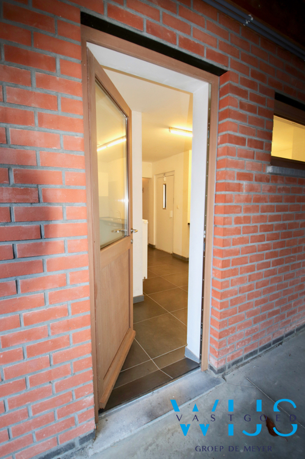 Zeer goed gelegen kantoorruimte te CENTRUM EVERGEM ! 