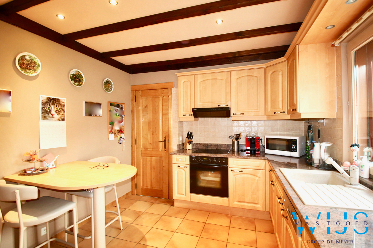 Enorm rustig &amp; goed gelegen woonhuis te Ertvelde ! 