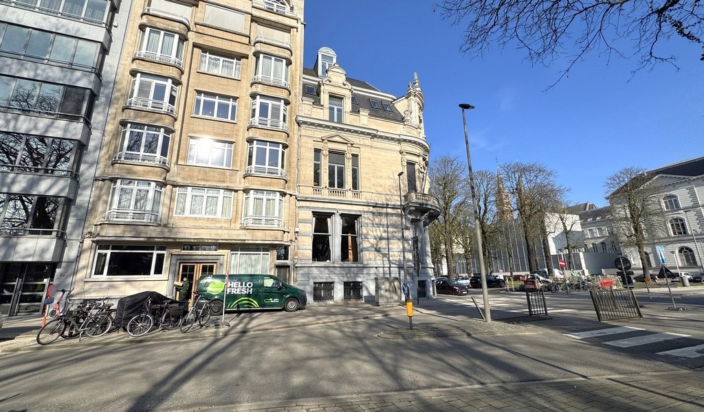Kantoren te huur in prachtig herenhuis te Antwerpen