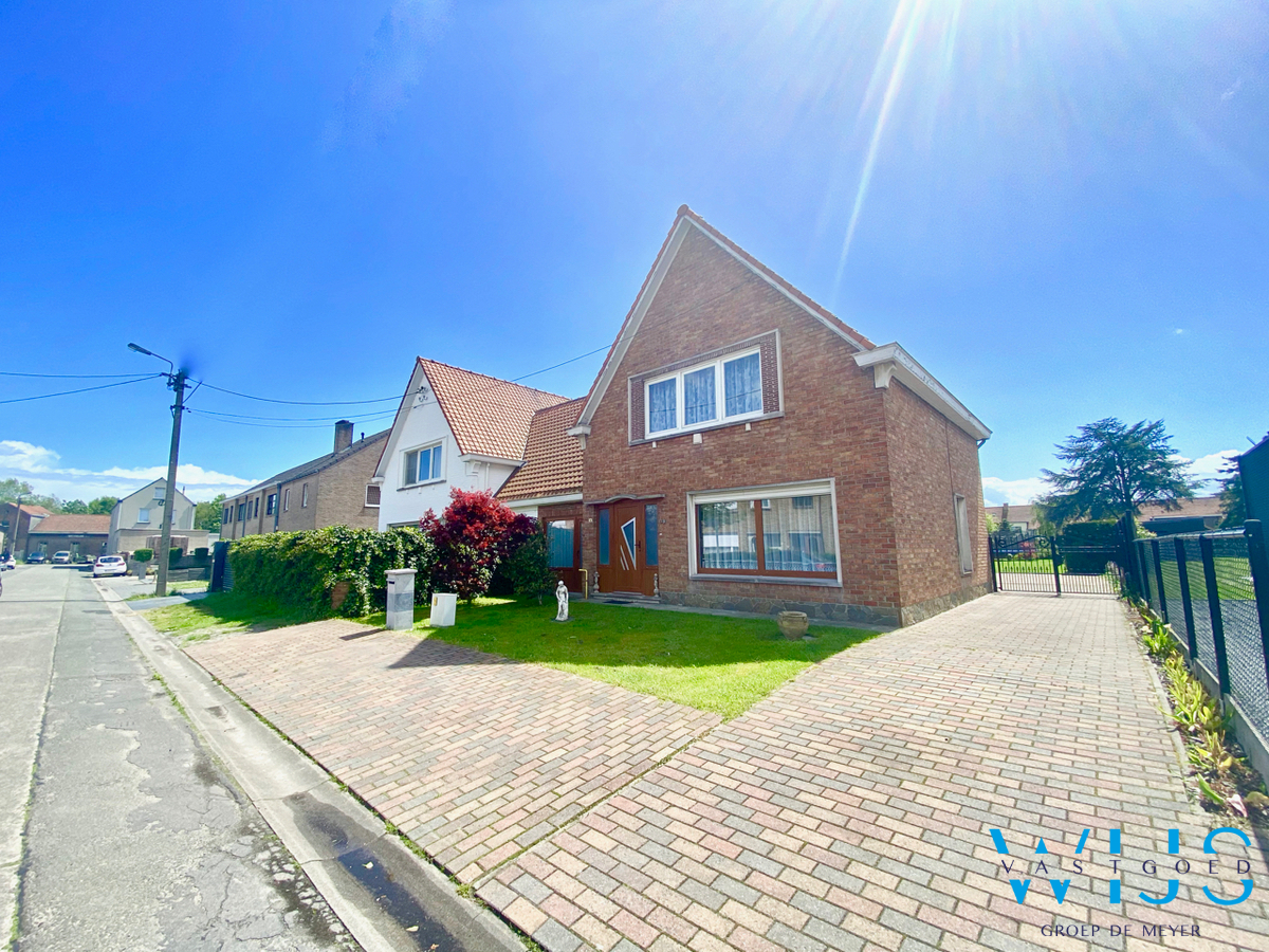 Gezellig &amp; instapklaar woonhuis op een ruim perceel van 786m² 