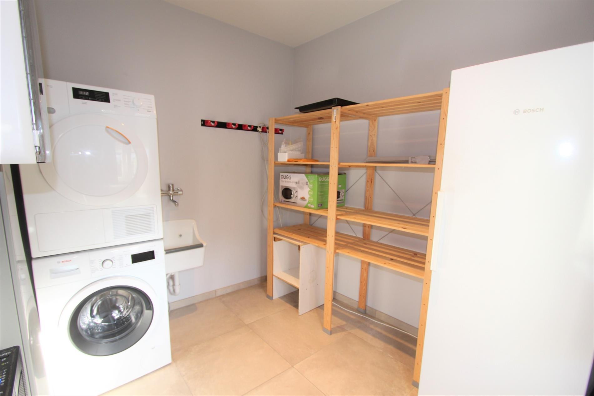 MODERN DUPLEX APPARTEMENT IN HET STADSCENTRUM 