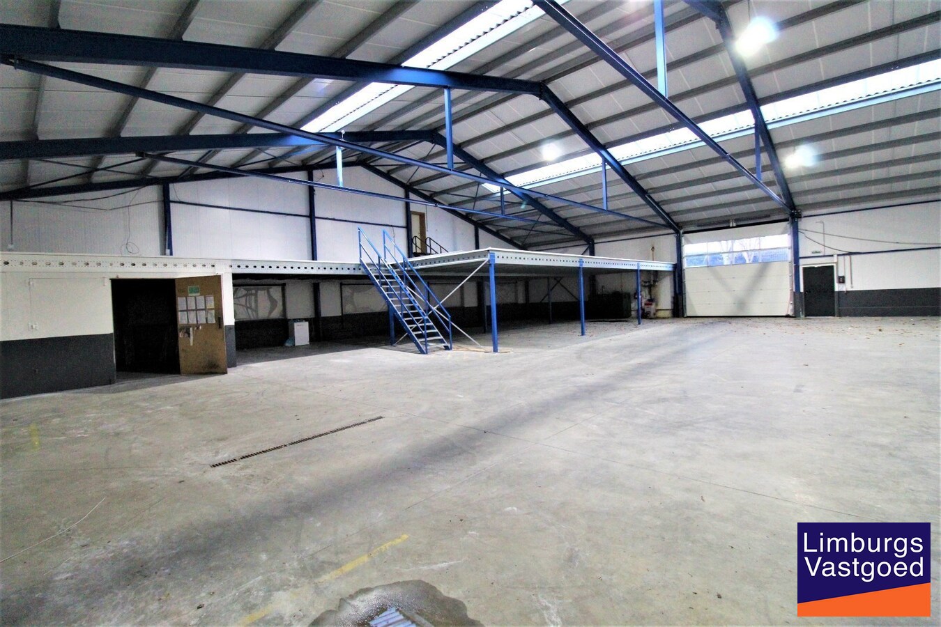 TRUDONIS - KMO UNIT 6 - 164 m² - sectionaal poort - nabij N79 