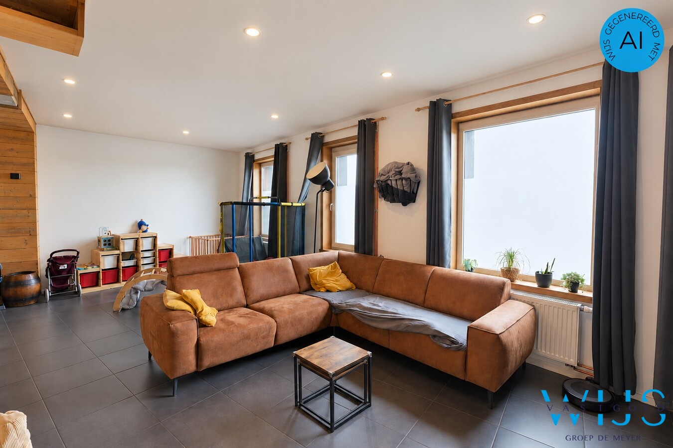 Gerenoveerde woning met ruime tuin in Doornzele/Desteldonk 