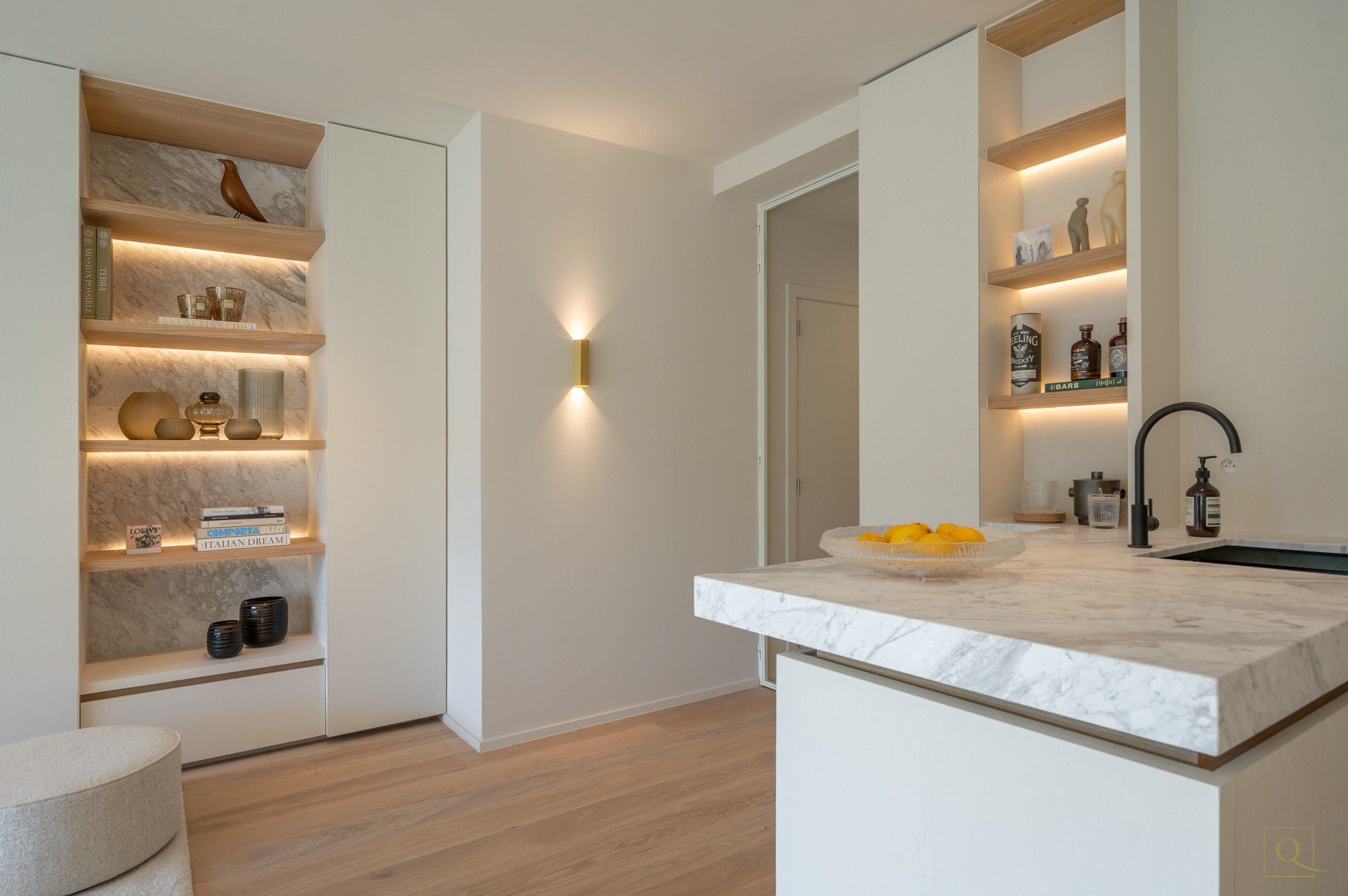 Prachtig gerenoveerd 3-SLPK-appartement nabij de Zeedijk 