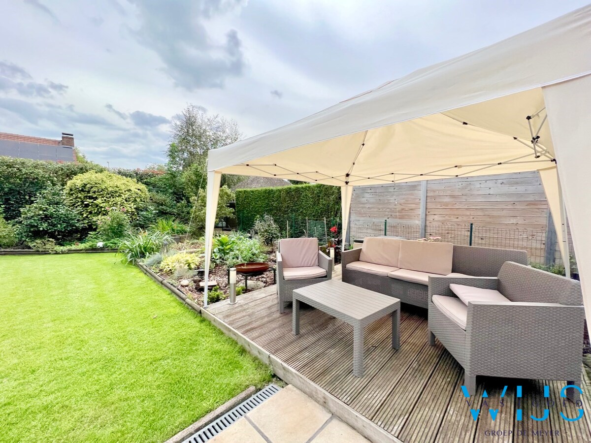 Ideaal woonhuis op TOPlocatie te Oostakker ! 