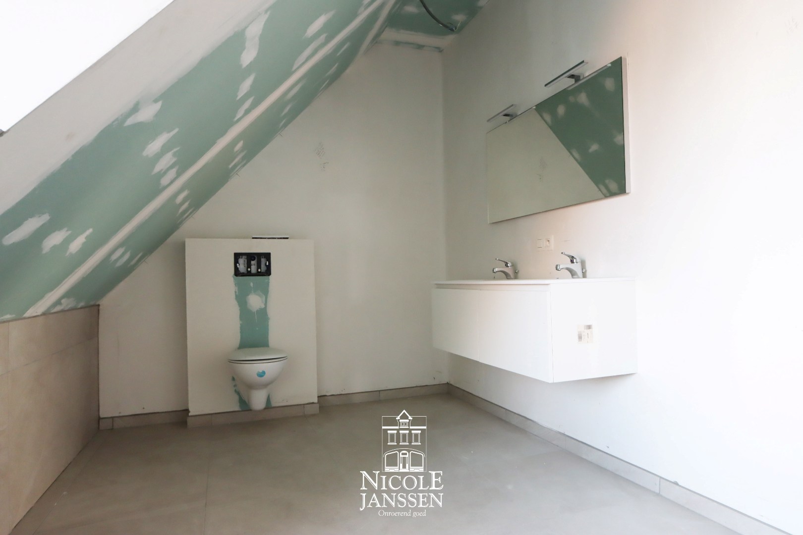 Nieuwbouw duplex-appartement van 125,93m² 