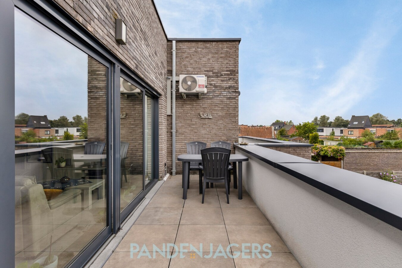 Recent appartement (2020) met 2 slpks en garage te Duffel 