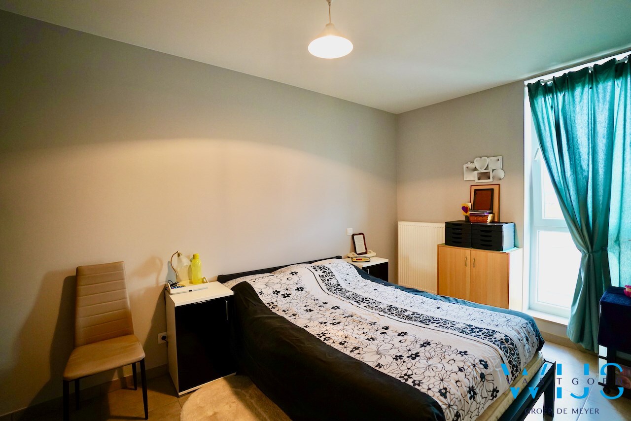 Instapklaar &amp; energiezuinig appartement te centrum Ertvelde ! 