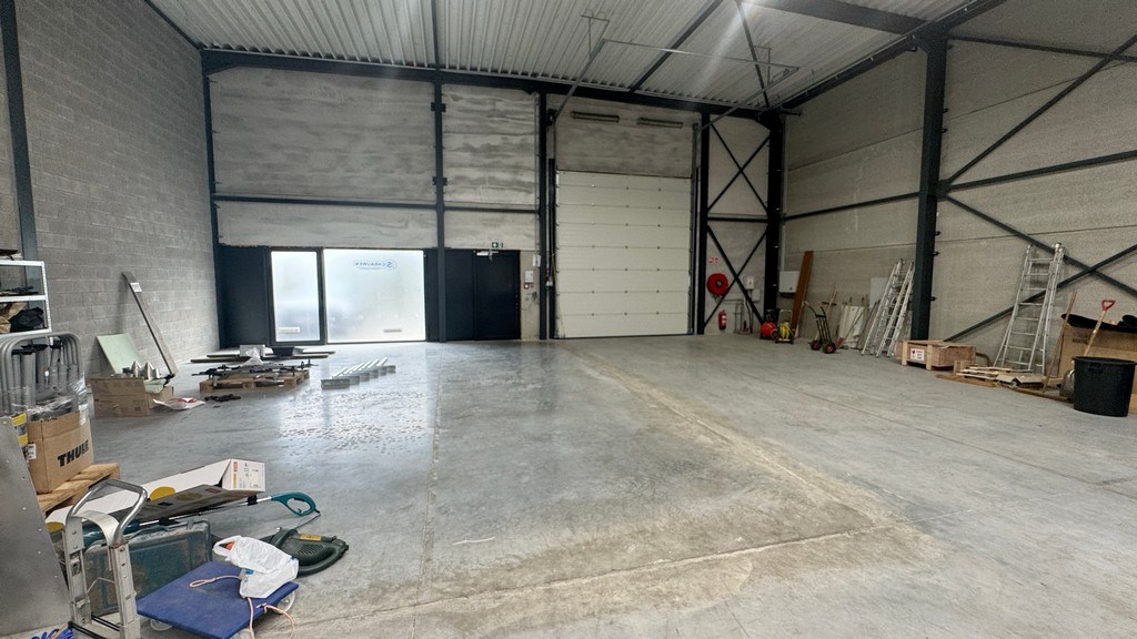 Opslagruimte te huur vlakbij E34 te Turnhout