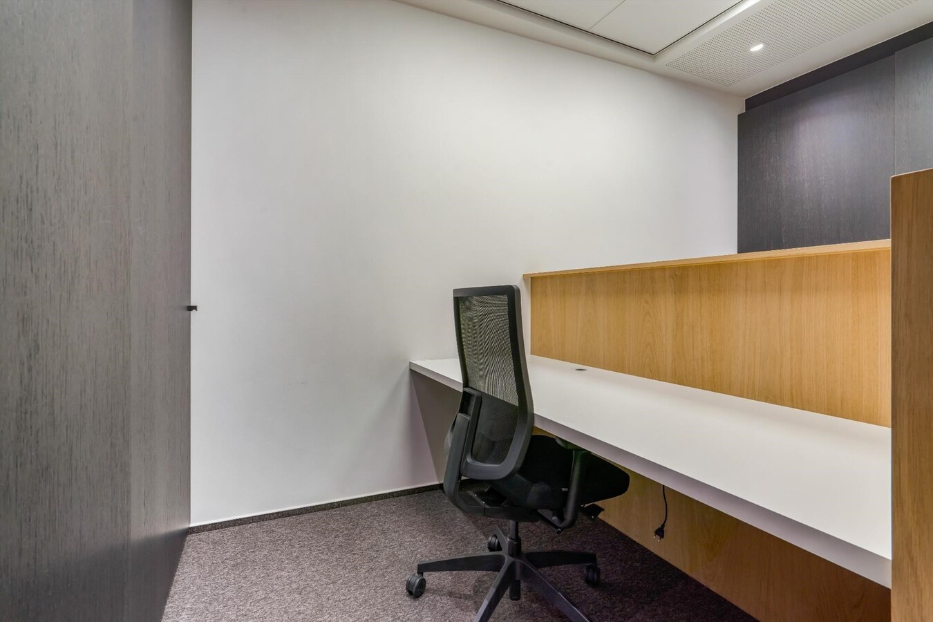 Handelspand op absolute toplocatie te Ieper 