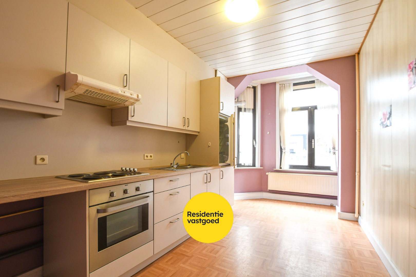 Handelswoning met 3 appartementen te koop in hartje Blankenberge! 