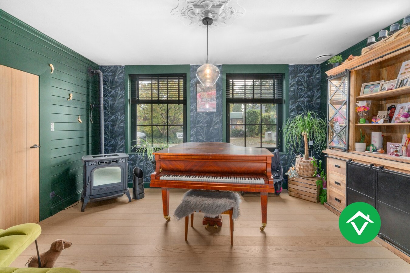 Gerenoveerde statige woning – 5 slaapkamers - EPC B te Torhout (Wijnendale) 