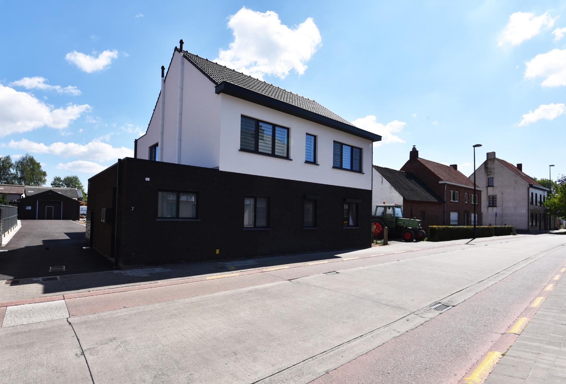 Duplex appartement met 2 slpk en terras te ADEGEM 