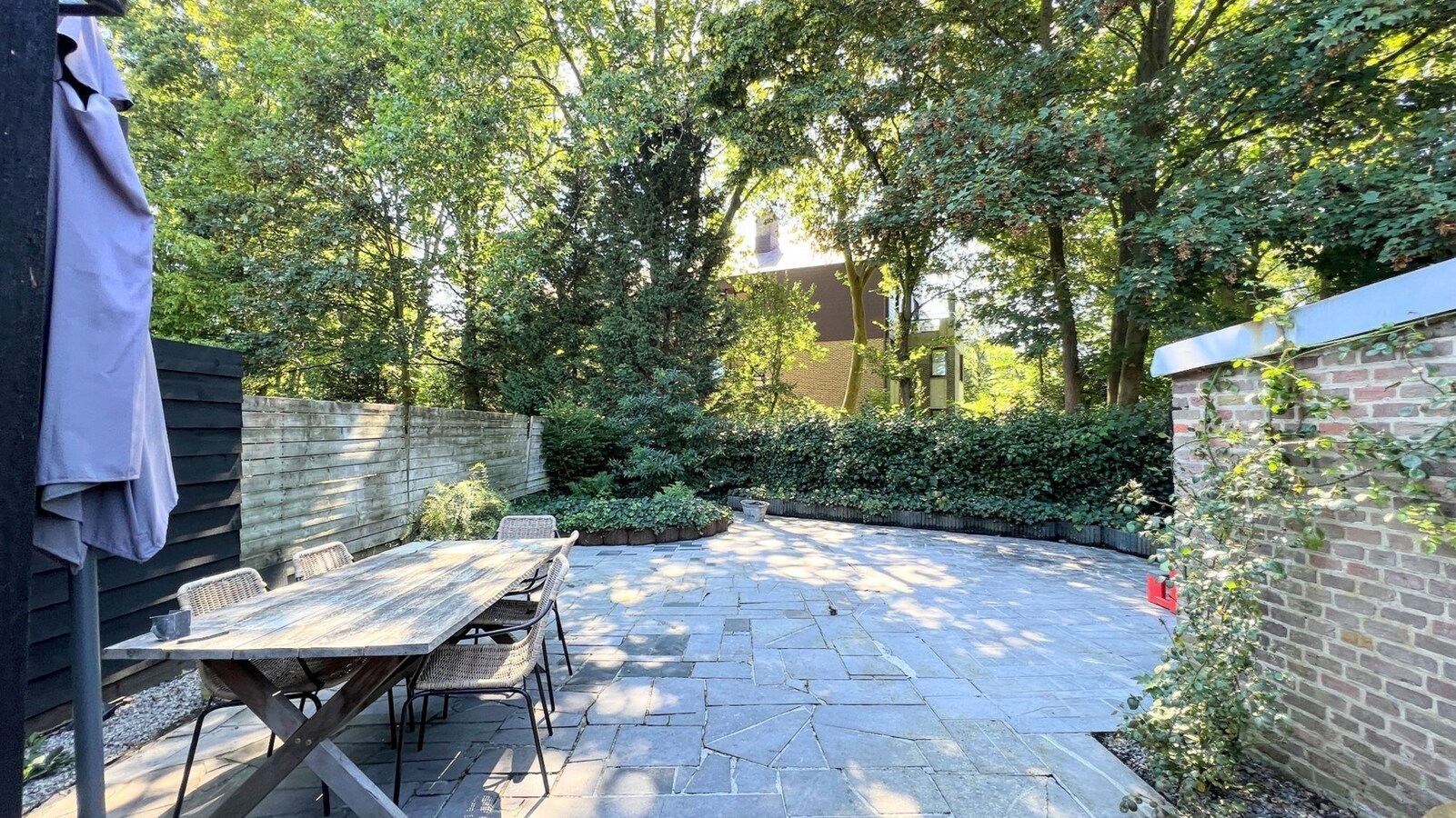 Gerenoveerde woning in Lanaken op perceel van 382 m² 