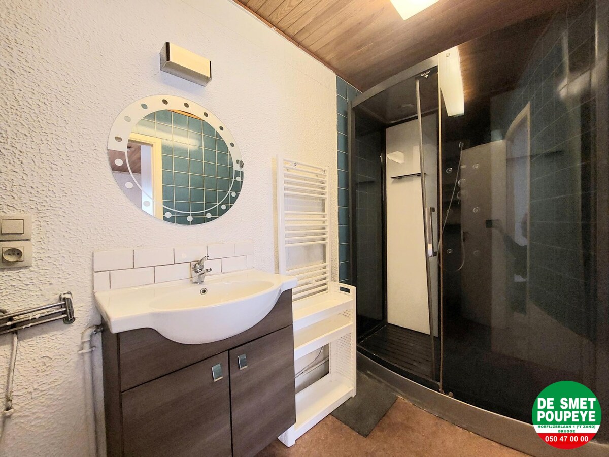 Gelijkvloersappartement met terras 