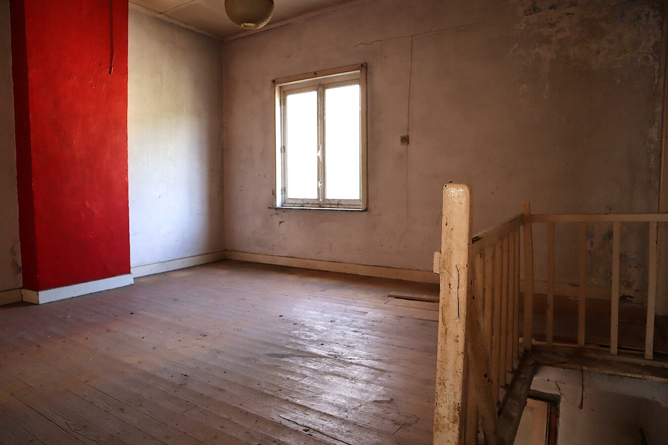 Te renoveren woning met magazijn/loods te Kessel-lo 