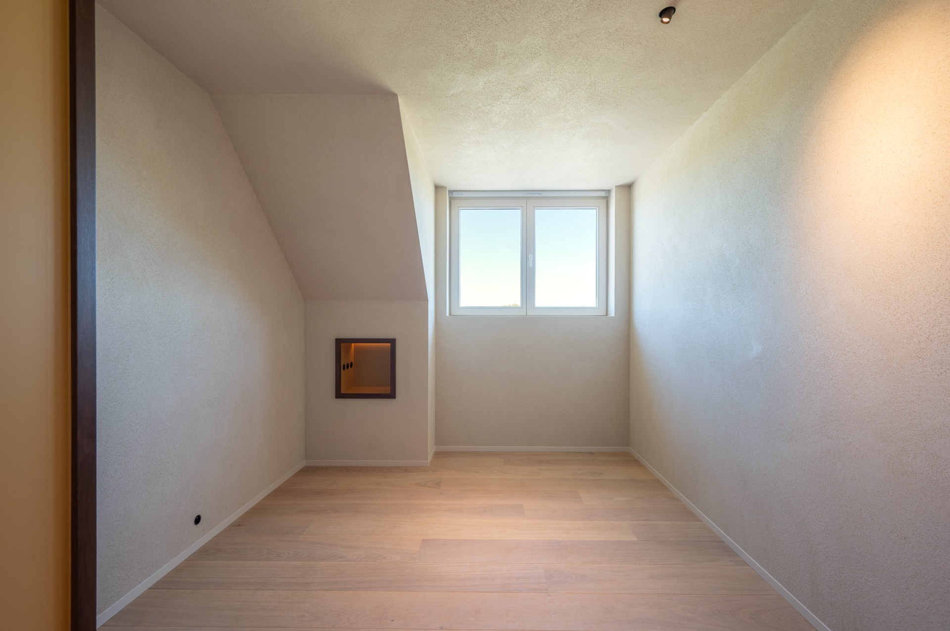 Uitzonderlijke bel-etagewoning met open zichten over de Knokse Polders 