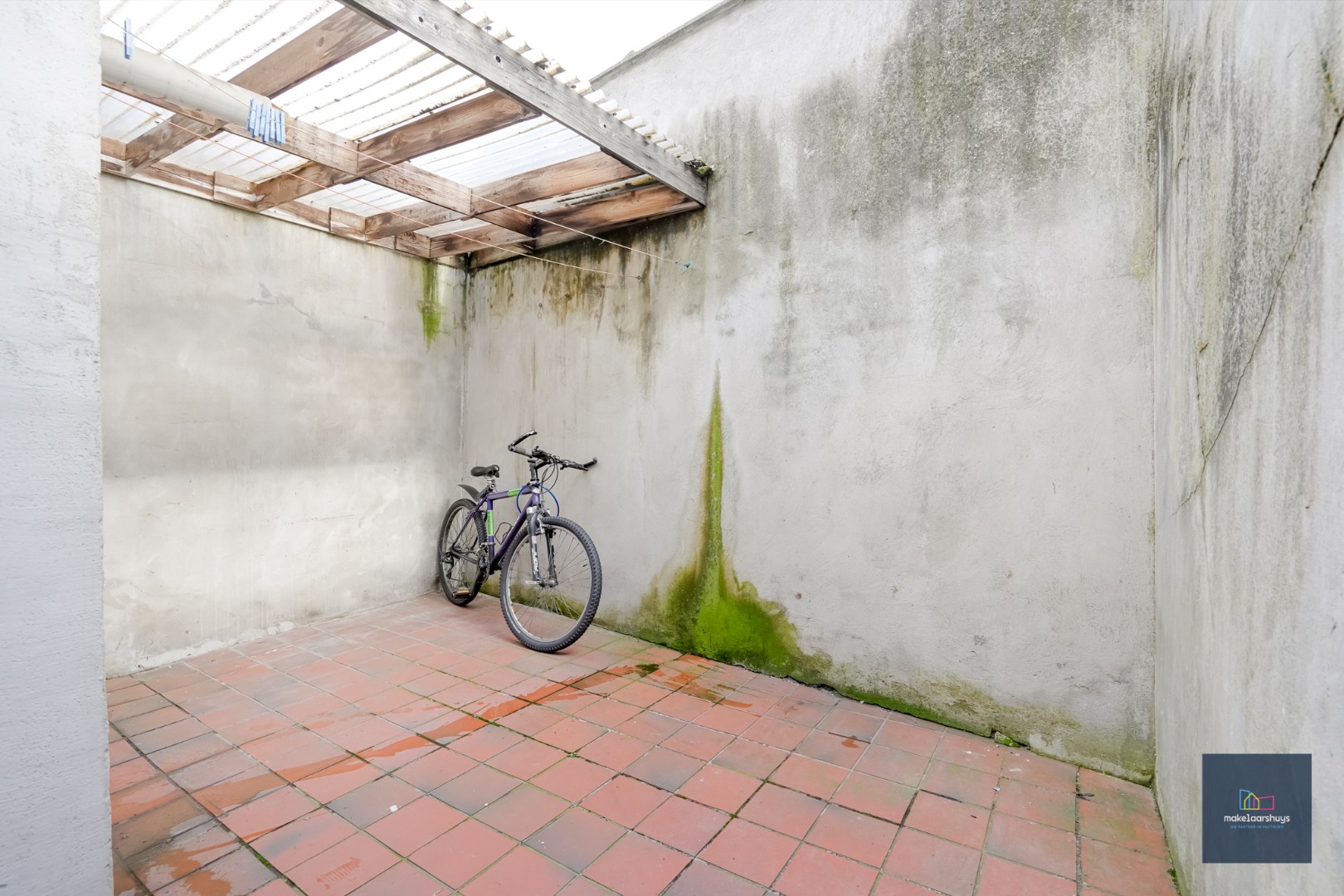 Woning met 4 slaapkamers en koer nabij centrum Gent 