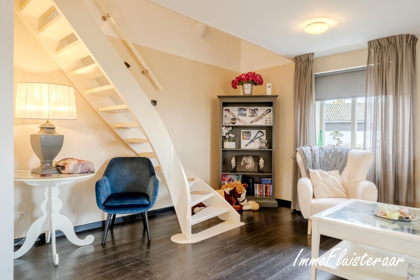 Exclusief Hippisch Complex met Uitstekende Trainingsmogelijkheden op ca 8,6 ha in Wuustwezel 