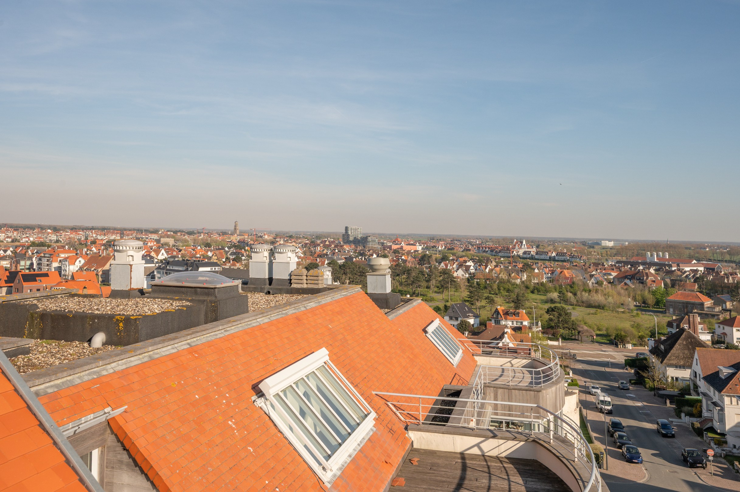 Appartement en duplex exceptionnel à vendre avec vue panoramique dans la résidence Duinrésidence. 