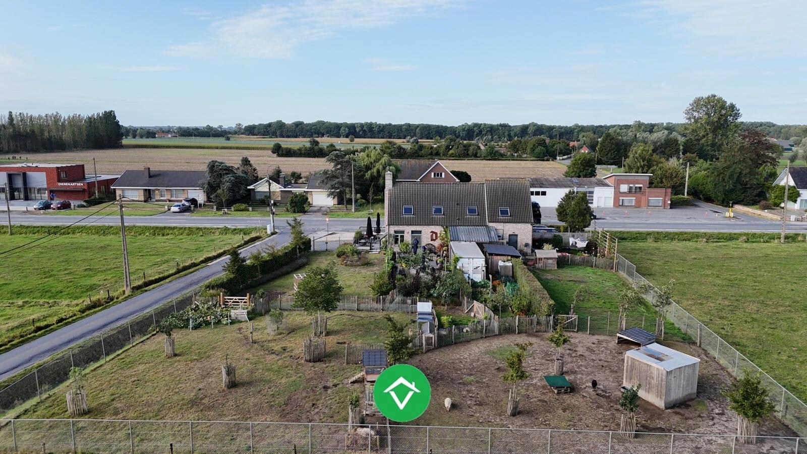 Combinatie wonen &amp; werken: horecazaak met woonst in Eernegem 