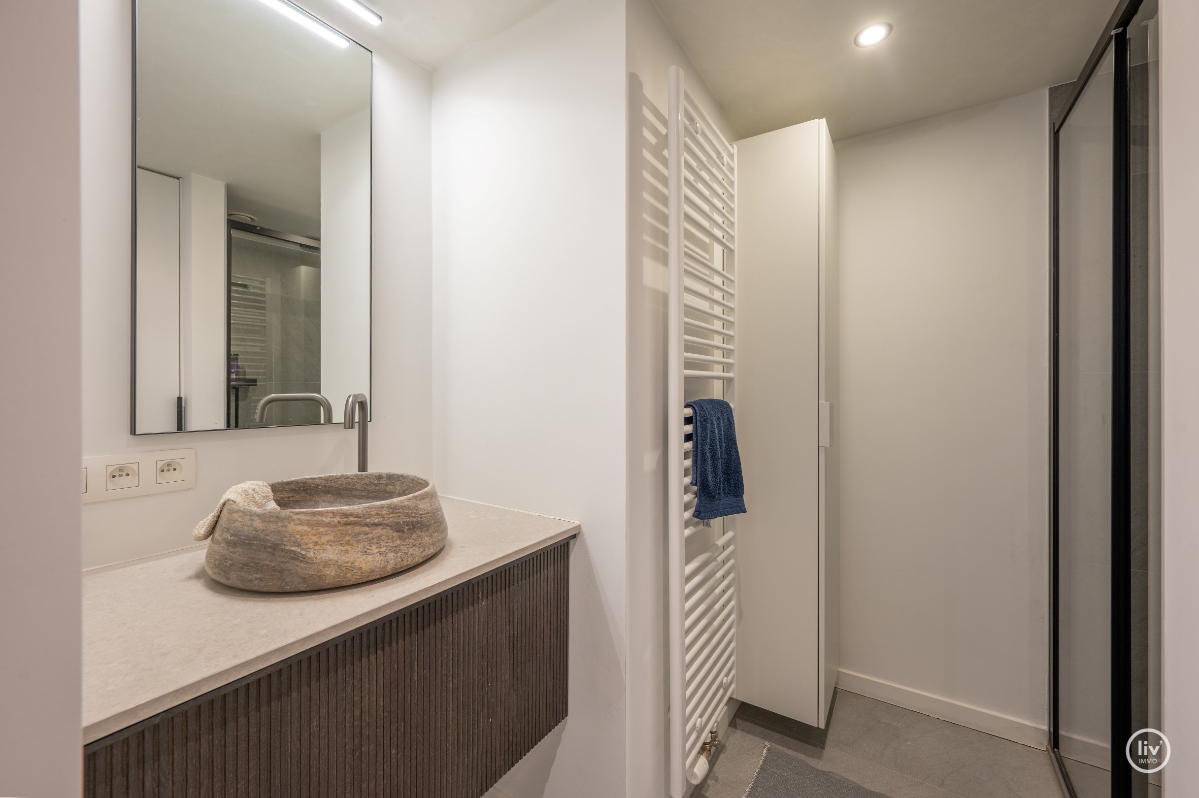 Luxueuze mezzanine van ca. 215 m² met open zichten op toplocatie in Duinbergen 