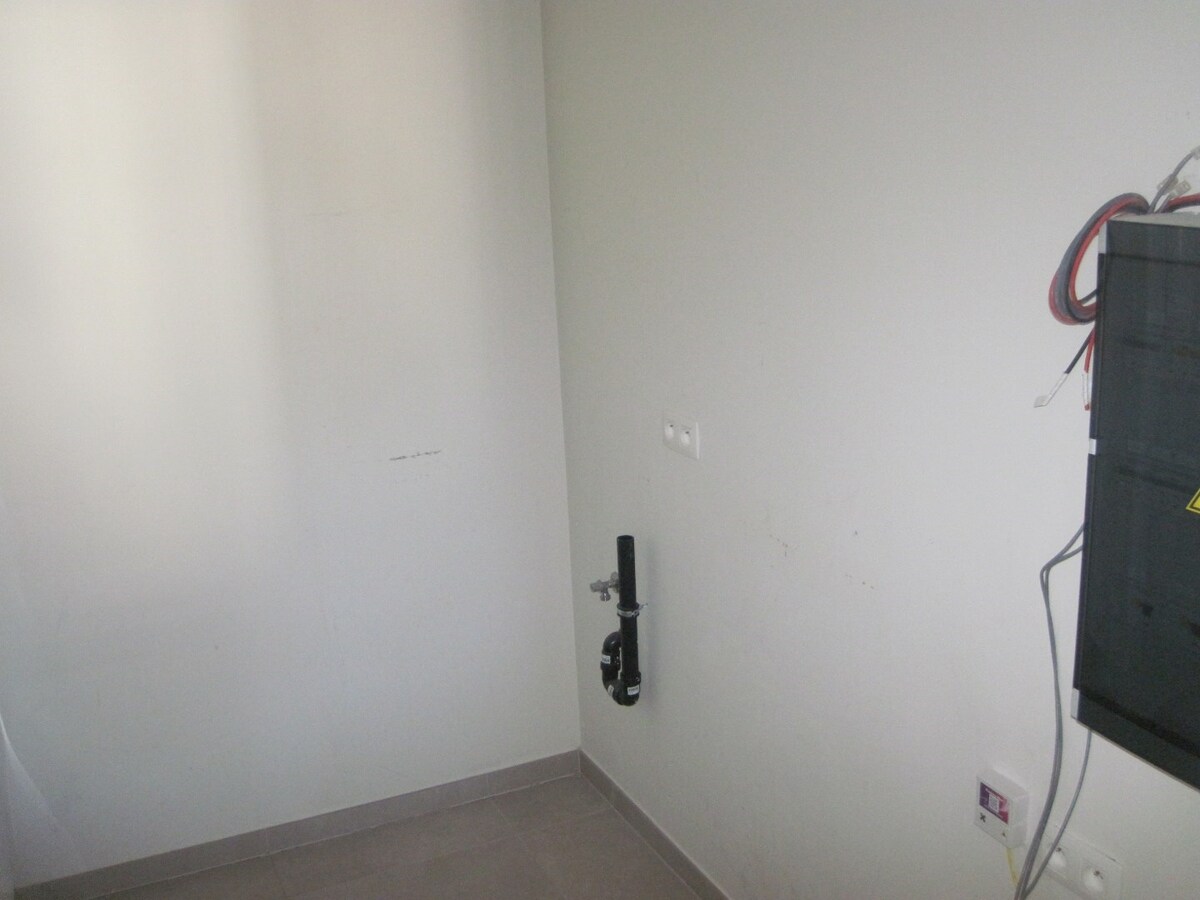 Lichtrijk appartement op de Gaverse Markt. 