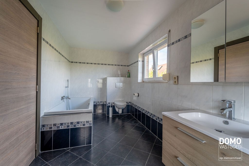 Ruime woning gelegen te Schulen (Herk-de-Stad) – EPC label B 