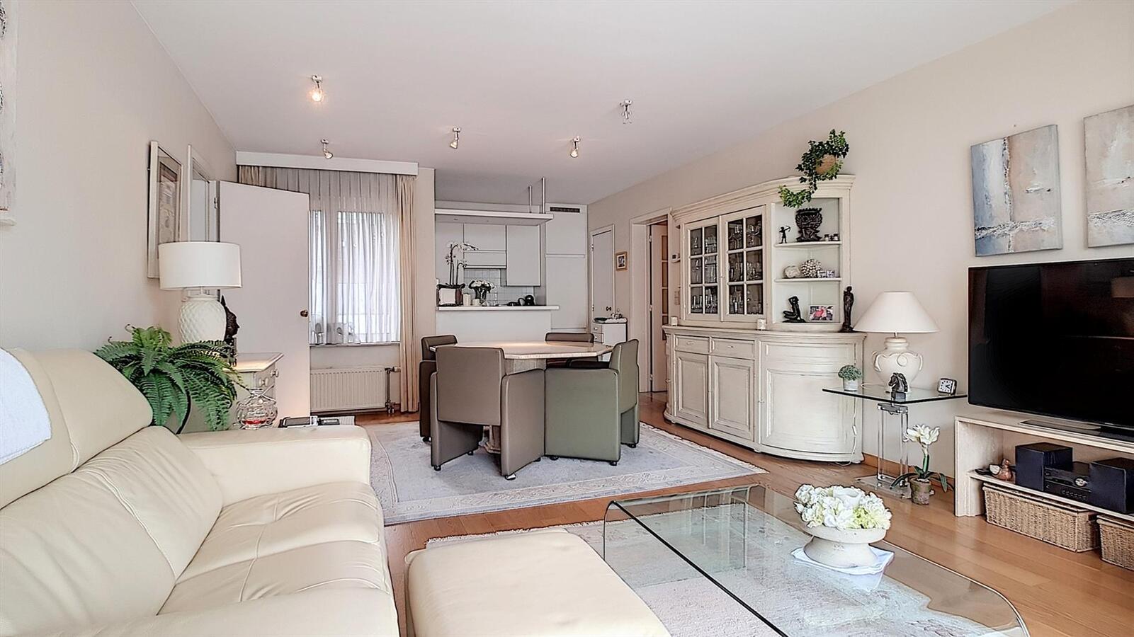 Appartement met open zicht over het vernieuwde Burg. Frans Desmidtplein - Knokke 