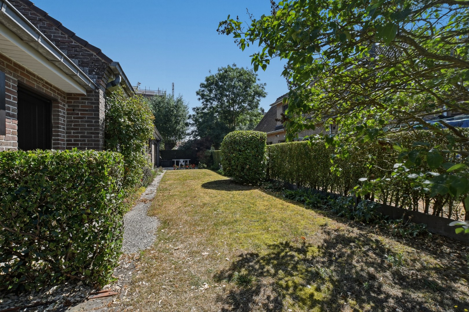 Ruime vrijstaande villa op 765 m² in de gegeerde villawijk Noordhoek te De Haan 
