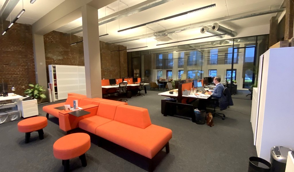 Prachtig ingerichte loftkantoren te koop in Kortrijk