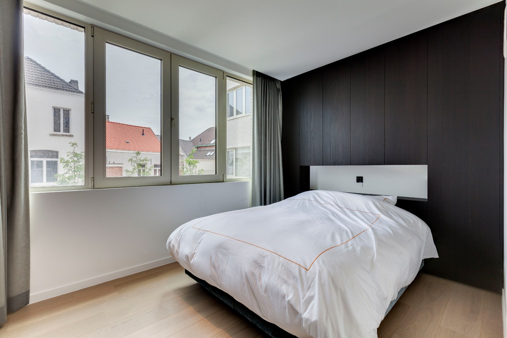 Gemeubeld en luxueus appartement  met parking te Kouterdreef 