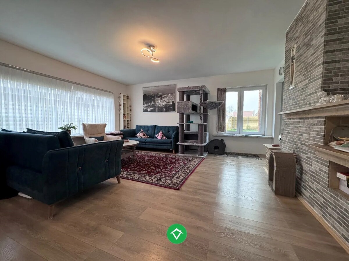 Rustig gelegen alleenstaande woning met garage te Ichtegem 