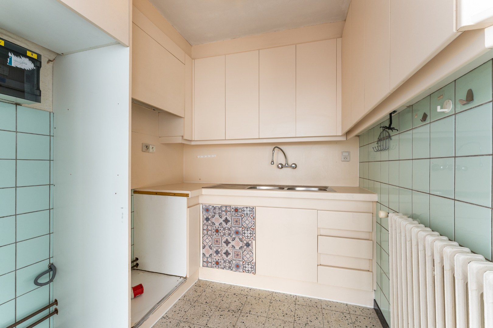 Te renoveren 1-slaapkamerappartement met uitzicht (VKZ480) 