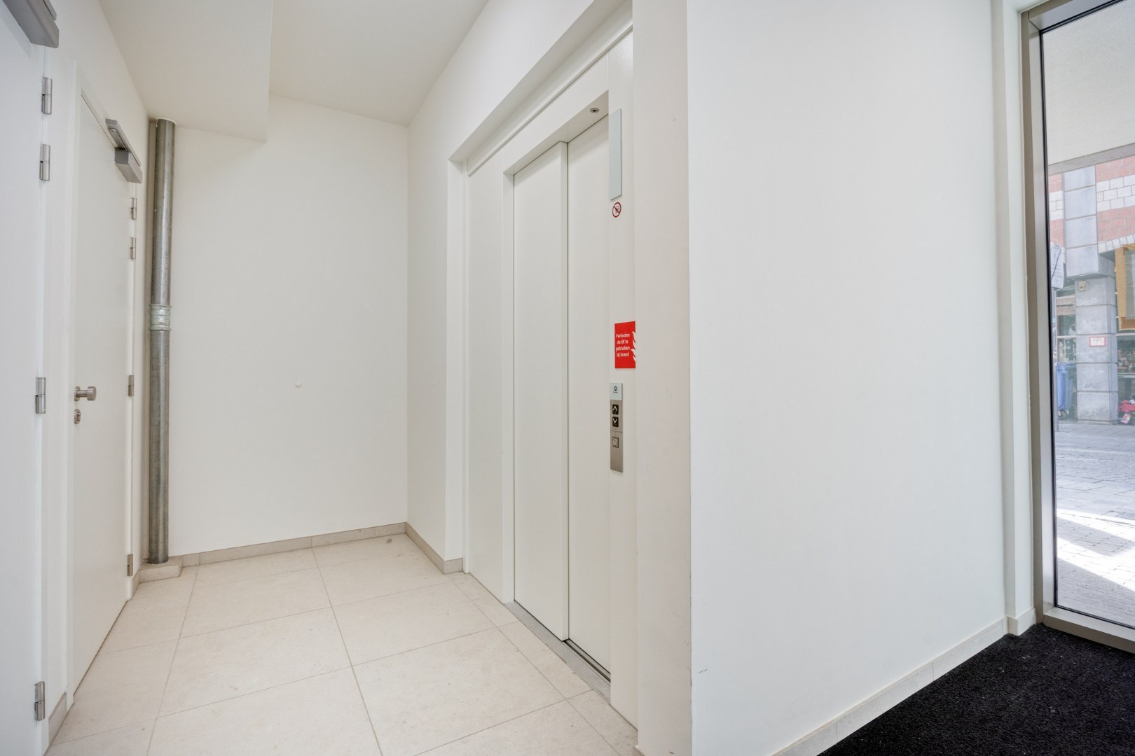 Nieuwbouw studio met 15,1m2 terras in hartje Leuven met kelderberging en parkeermogelijkheden! 6% BTW mogelijk! 