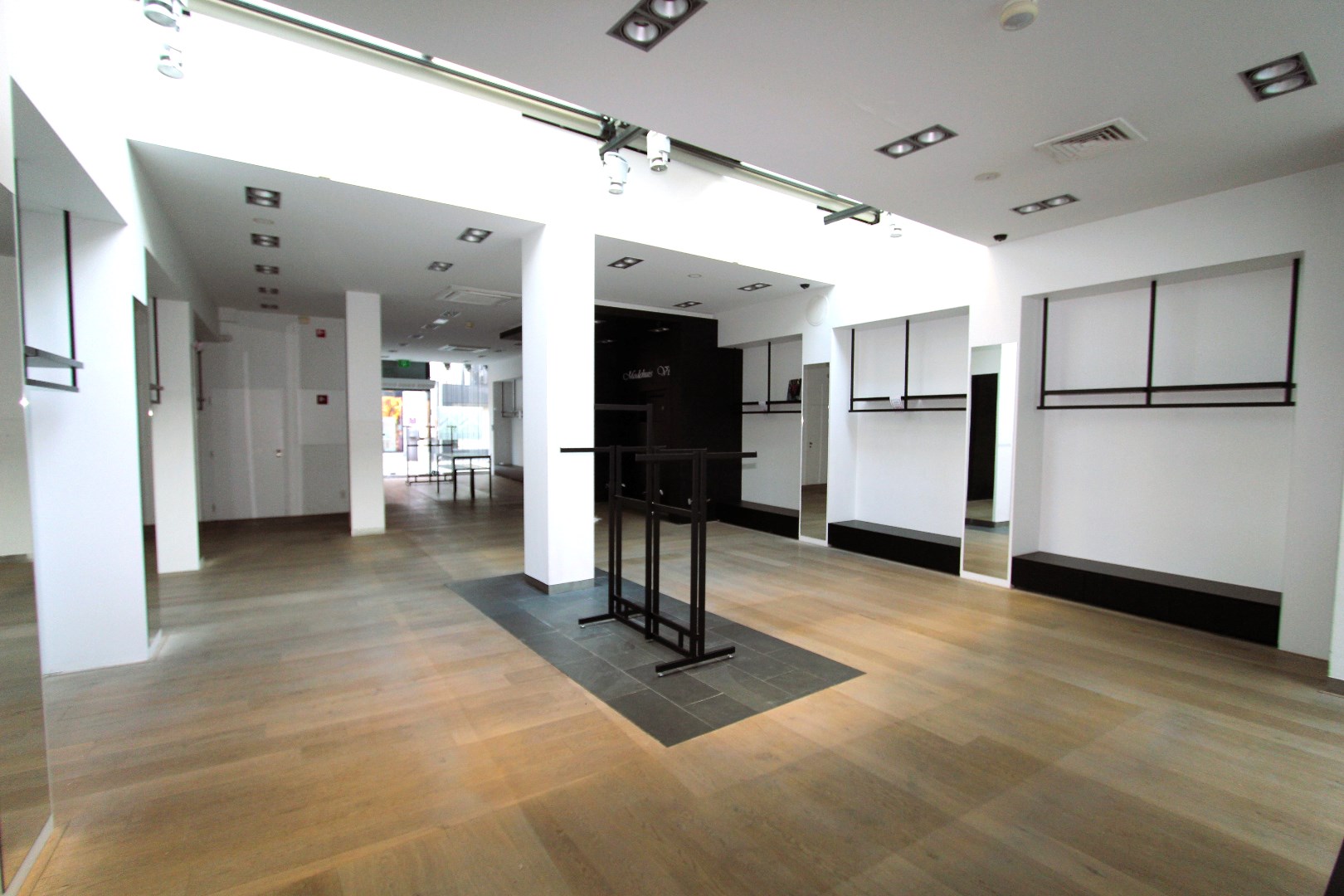 VOLLEDIG INSTAPKLAAR HANDELSPAND 